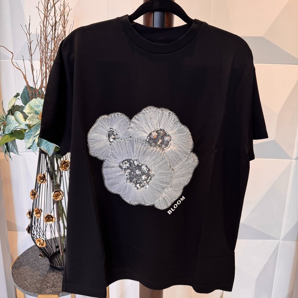 Oversized Floral T-Shirt w/ Lace & Gemstone Detail – Free Size